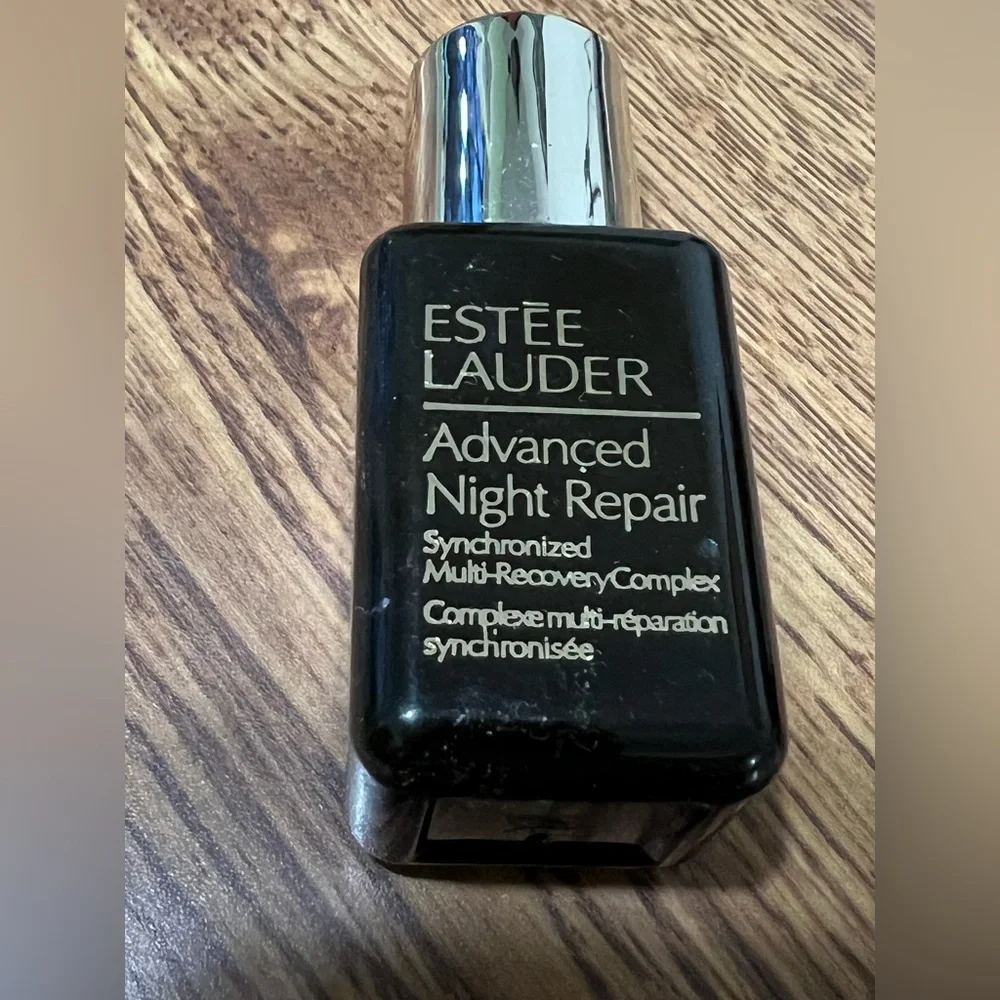Estée Lauder advanced night repair synchronized multi recovery complex